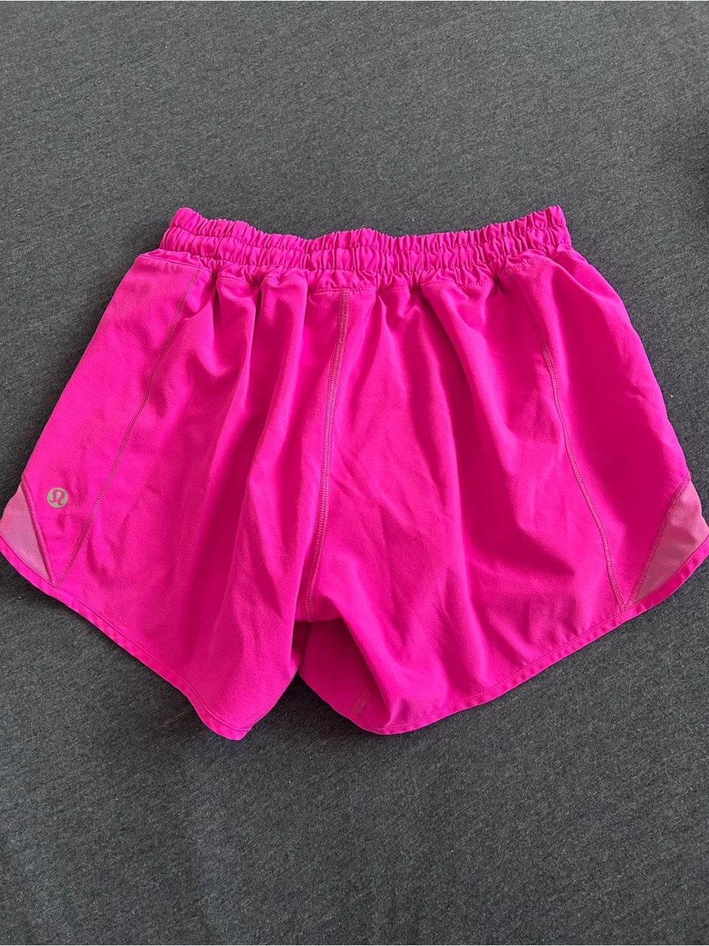 lululemon athletica Sonic Pink Hotty Hot Shorts - Picture 2 of 5